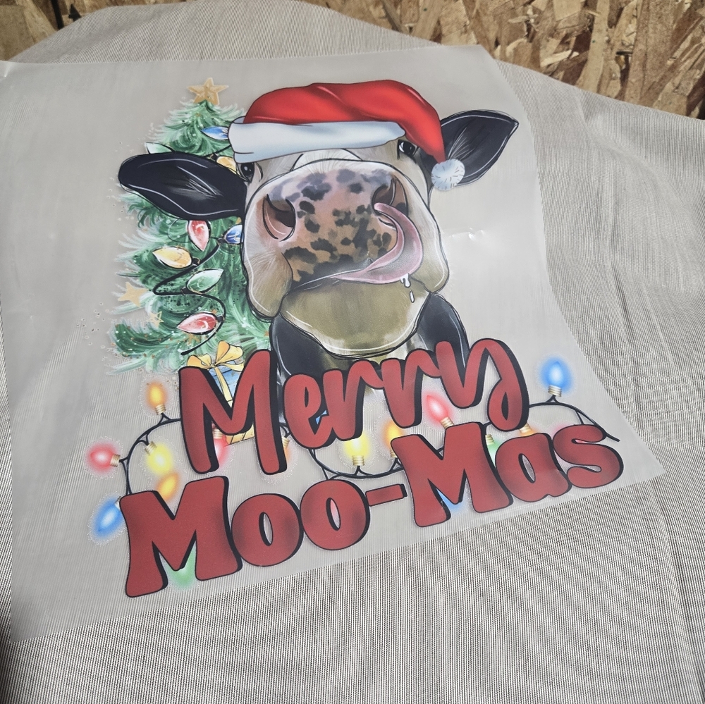 Merry Moo-Mas Christmas Cow Graphic